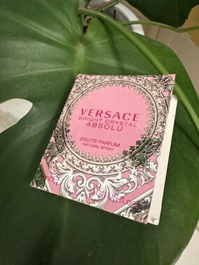Versace Bright Crystal Absolu Pink Sample .03 oz